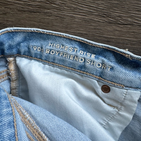 AE denim Highest Waist 90’s Boyfriend Short - Picture 5 of 6